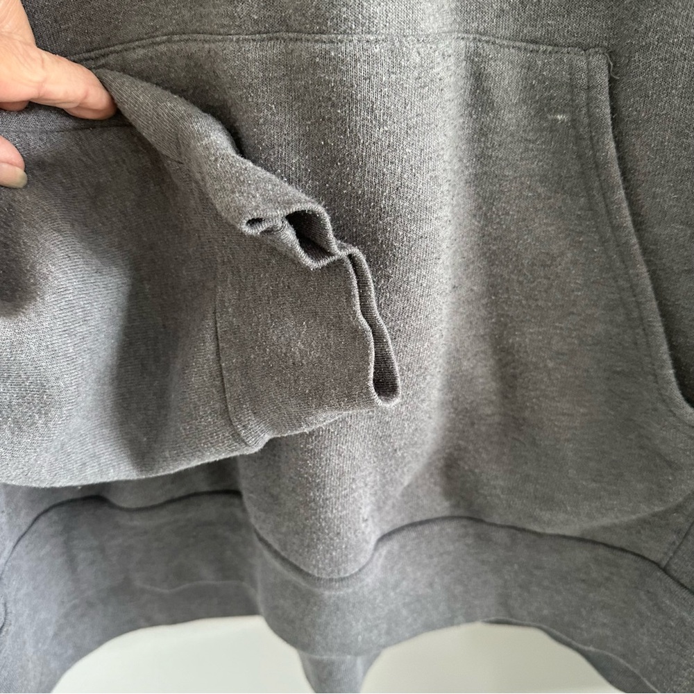 Bella Canvas‎ Gray Hoodie with Vintage Graphic - Picture 4 of 7